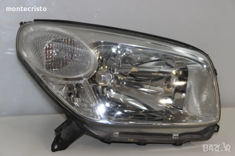 Десен фар Toyota Rav-4 facelift (2004-2005г.) Тойота Rav4 8110542270 / 8110542280, снимка 1