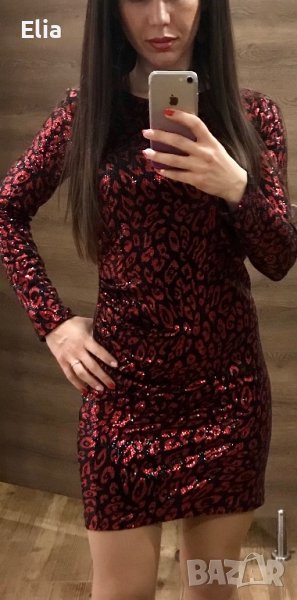 Ефектна рокля, снимка 1