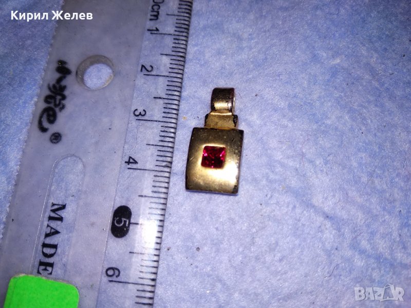 ФИН ВИНТИДЖ АРТ МЕДЕН СКЪПОЦЕНЕН МЕДАЛЬОН с ДЕБЕЛА ПОЗЛАТА и ПРЕКРАСЕН ФАСЕТИРАН ГРАНАТ 37027, снимка 1