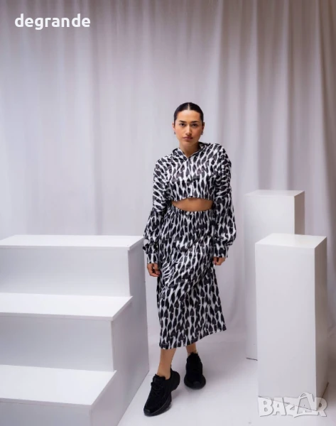 Дамски комплект от две части пола+ризка, снимка 1