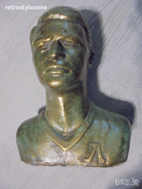 № 8422 Фигура / бюст на Георги Аспарухов , снимка 1