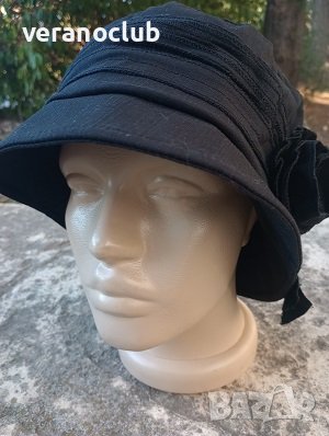 Дамска шапка Малка периферия Черна Лукс, снимка 1