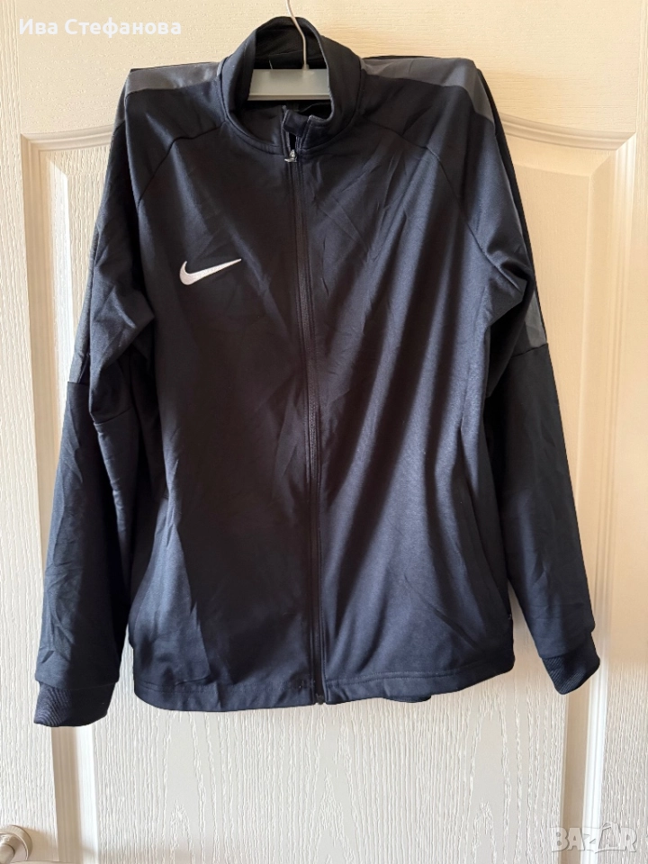  Ново дамско спортно 100% оригинално горнище Nike nike, снимка 1