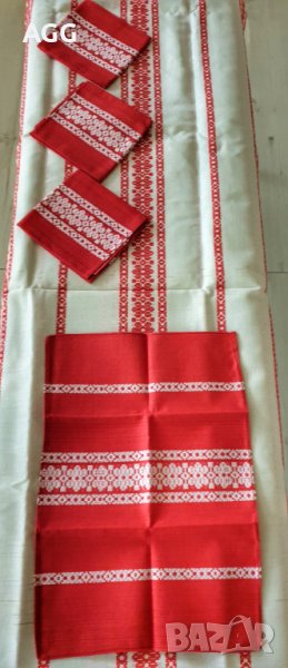 Ленен комплект покривка и салфетки, снимка 1