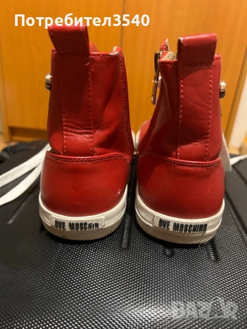 Червени дамски кецове Moschino, снимка 10 - Кецове - 37131584