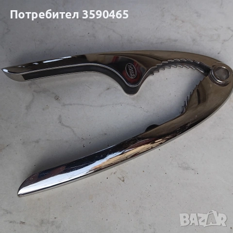 Орехотрошач, снимка 2 - Аксесоари за кухня - 53830407