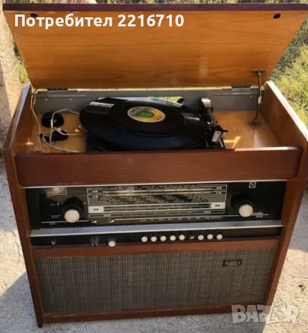 Радио Грамофон (лампово) Ригонда 102, снимка 2 - Радиокасетофони, транзистори - 56233897