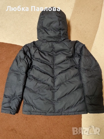 Детско яке Nike ( оригинал), снимка 2 - Детски якета и елеци - 53214145