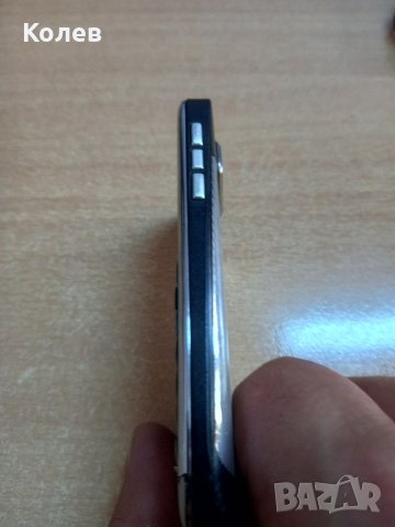 Телефон Nokia E72, снимка 3 - Nokia - 41746743