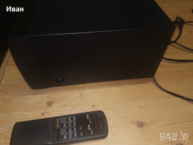 Teac  W-780R Двукасетъчен дек, снимка 11 - Декове - 42600269