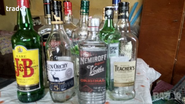 Маркови бутилки, снимка 4 - Буркани, бутилки и капачки - 39137585