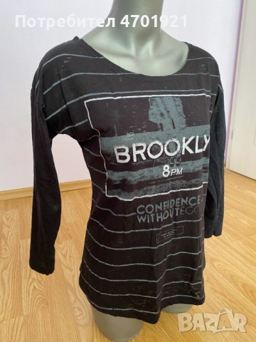 Черна блуза с дълъг ръкав, снимка 2 - Блузи с дълъг ръкав и пуловери - 53215793