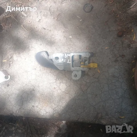 Дръжка Вътрешна Задна Лява За Мицубиши Каризма 2000г / Mitsubishi Carisma 2000y, снимка 2 - Части - 50228406