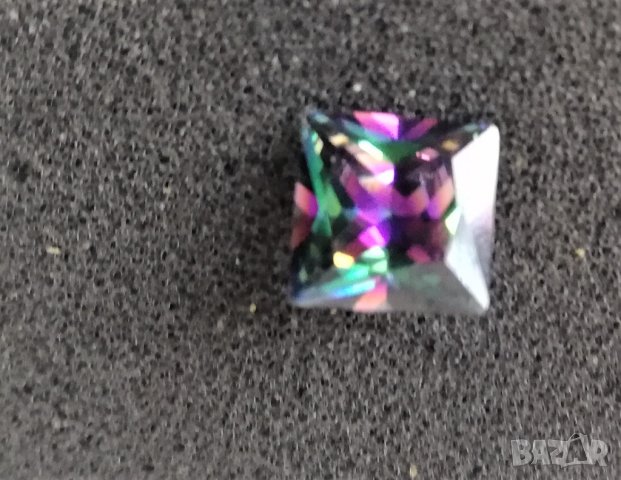 Сапфир - квадрат фасет, 3.80к., многоцветен, снимка 4 - Други - 41540221