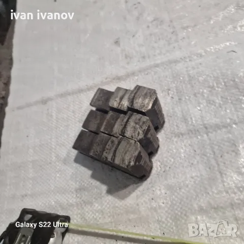 Челюсти Струг