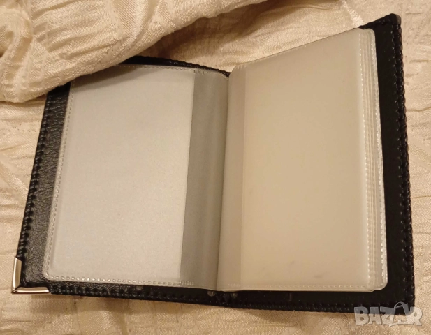 Продавам визитник, снимка 2 - Портфейли, портмонета - 52818401