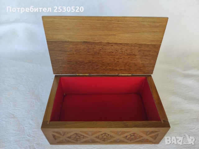Дървена кутия за бижута, снимка 3 - Ръчно изработени сувенири - 36054295