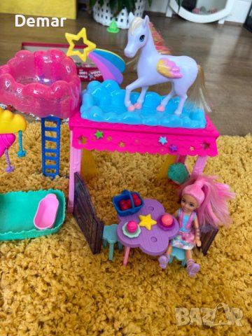 Комплект за игра Barbie Chelsea Doll and Pegasus, барби с пегасус, снимка 6 - Кукли - 41947311