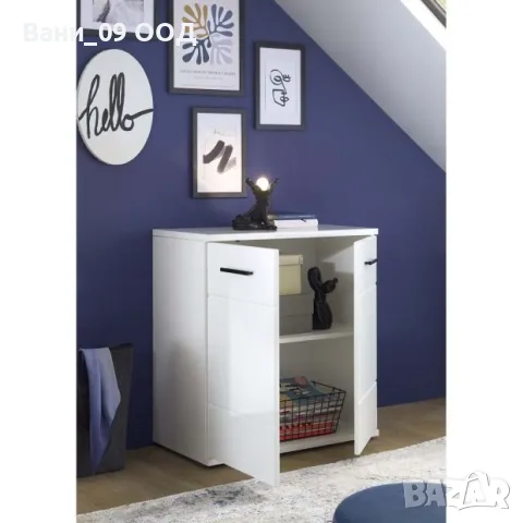 Луксозен комод в бял гланц, снимка 4 - Скринове - 48728691