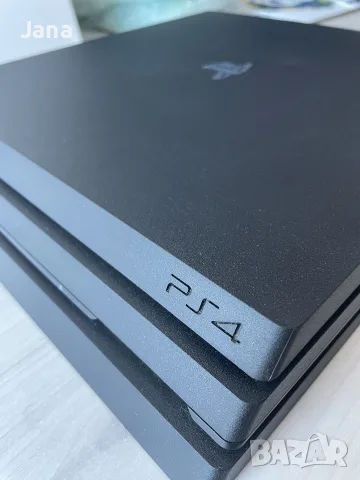 PlayStation Pro 4 + едн джойстик и подарък игра Grand Theft Auto 5, снимка 3 - PlayStation конзоли - 55942665