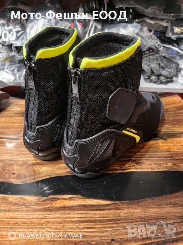 Боти Dainese Dinamica
Номер 47, снимка 3 - Аксесоари и консумативи - 51098199