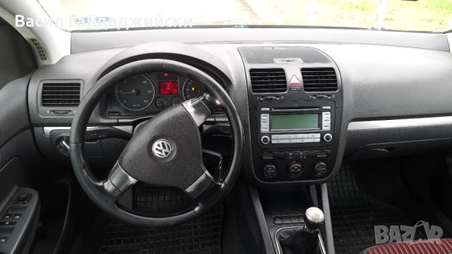 Продавам голф 5, снимка 6 - Автомобили и джипове - 52914558
