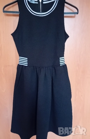 Черна рокля , снимка 5 - Рокли - 51548510