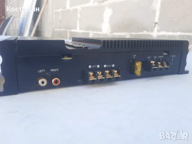 Авто усилвател Roadstar AM-760  150 вата, снимка 2 - Аксесоари и консумативи - 55808043