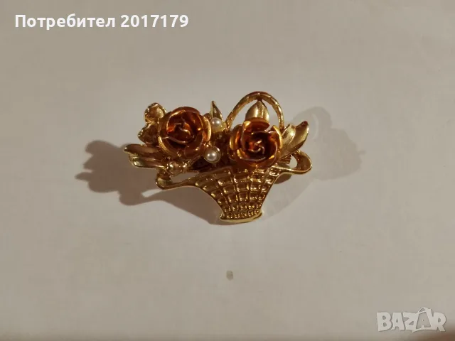 Красива брожка с цветя , снимка 3 - Колиета, медальони, синджири - 56215987