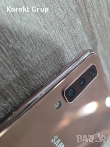 Samsung Galaxy A7, снимка 8 - Samsung - 52820312
