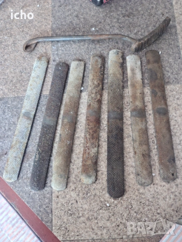 Сарашки инструменти кожа 