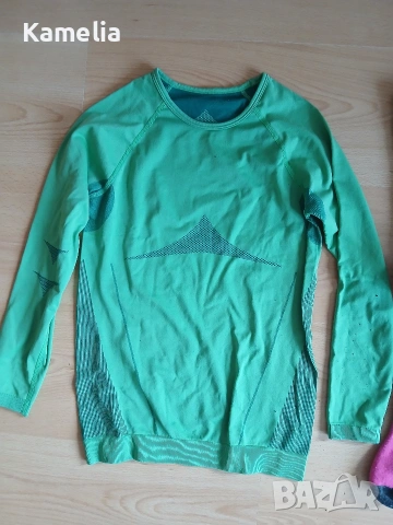 Термо блуза, чорапи за ски и ръкавици , снимка 4 - Зимни спортове - 53393868