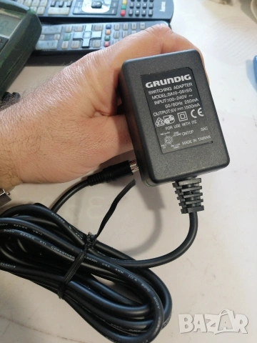 Захранващ Адаптер GRUNDIG SA10-0515G 5V/1.5A, снимка 2 - Друга електроника - 53762985