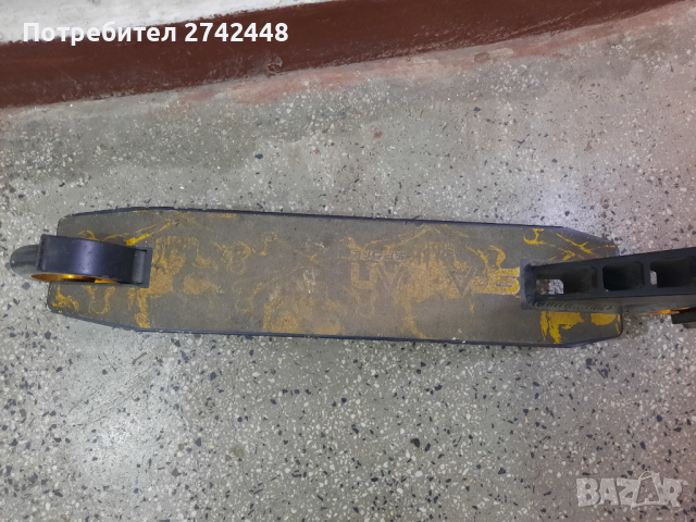 Тротинетка за трикове Spartan, снимка 2 - Скейтборд, ховърборд, уейвборд - 36286095