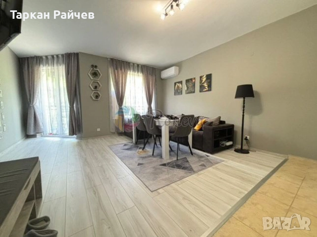 Продава се напълно ремонтиран и обзаведен апартамент в к.к. Златни пясъци, снимка 1