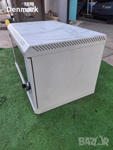 Метален шкаф с стъклена вратичка ключ, снимка 4 - Други инструменти - 52920752