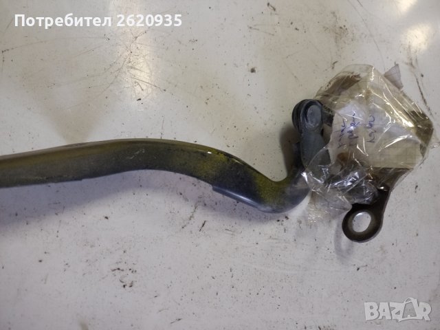 Панта преден капак тойота ярис 2006-20011 лява и дясна , снимка 3 - Части - 44242138