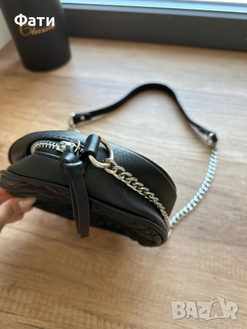 Малка черна чанта , снимка 3 - Чанти - 50652031