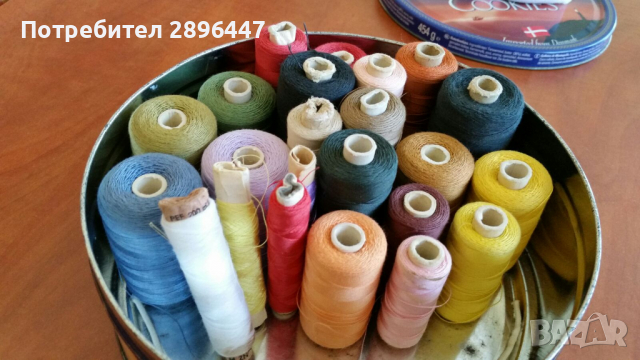 Макари, конци, куки- различни цветове и видове-общо 23 лв лв