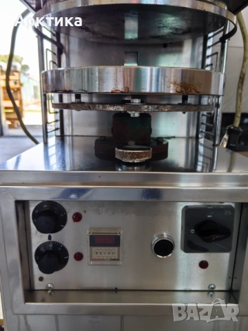 Преса за пица Cuppone, снимка 3 - Обзавеждане на кухня - 51945371