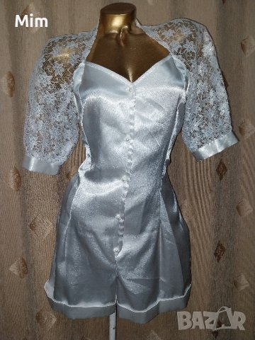 Бял гащеризон от еластичен сатен и дантела 