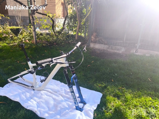 Specialized Epic Evo 2023 комплект рамка , снимка 9 - Велосипеди - 52817240