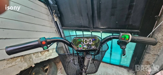 продавам 4бр. електрически триколки, снимка 8 - Скейтборд, ховърборд, уейвборд - 52170937