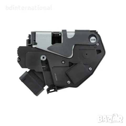 Брава за задна лява врата, Ford Fiesta Mk7, снимка 4 - Части - 56062425