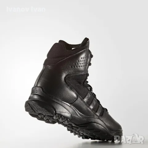 Тактически обувки adidas gsg 9.7 чисто нови размер 43 1/3 който отговаря по скоро на 42 2/3, снимка 2 - Спортни обувки - 56063450