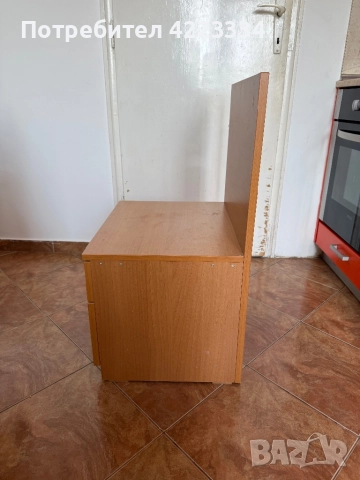 Две нощни шкафчета в много добро състояние, снимка 4 - Шкафове - 52129630