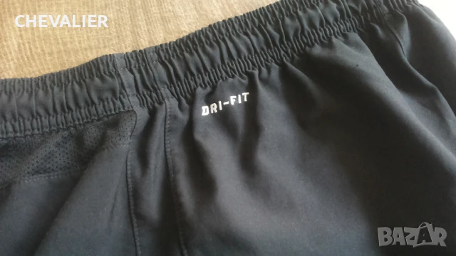 NIKE MANCHESTER UNITED Kids Football Shorts Размер 12-13 г / 147-158 см детски футболни къси 34-67, снимка 4 - Детски къси панталони - 50886806