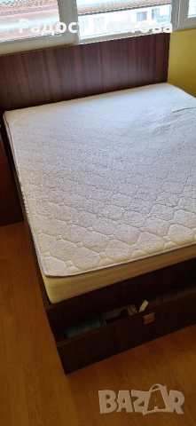 спалня , 160/220 , с матрак и 2 чекмеджета , снимка 3 - Други стоки за дома - 52304230