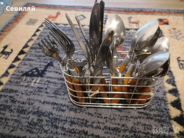 кухненски прибори 