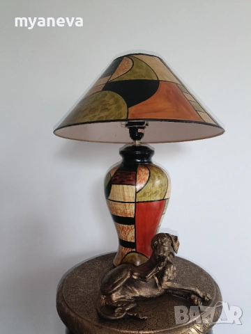 Vintage, настолна лампа с абстрактен  арт дизайн в топли цветове.  , снимка 15 - Настолни лампи - 51877417